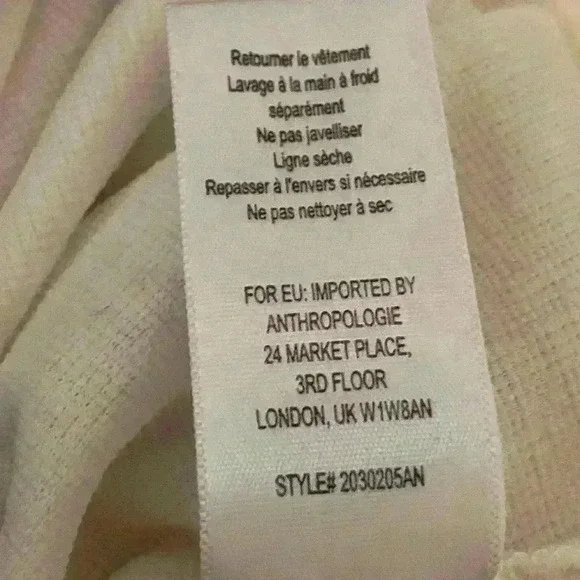 Anthropologie RARE Jacquie Lace Sleeved Top SM by Current Air Ivory Split V Neck - Picture 10 of 10